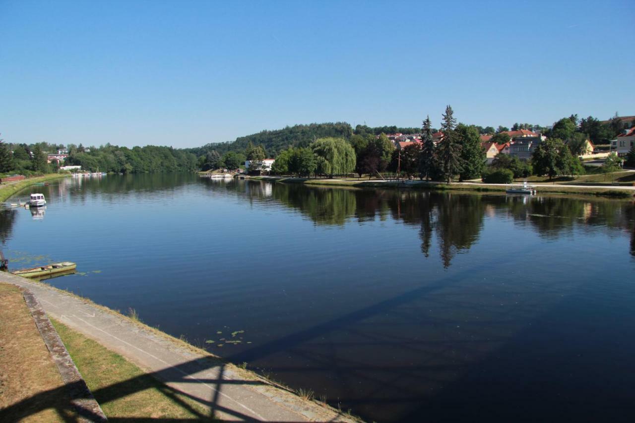 Apartman Brasov, Týn nad Vltavou Eksteriør bilde